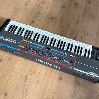 Roland Juno-106 61-Key Programmable Polyphonic Synthesizer (Serviced / Warranty) image 5