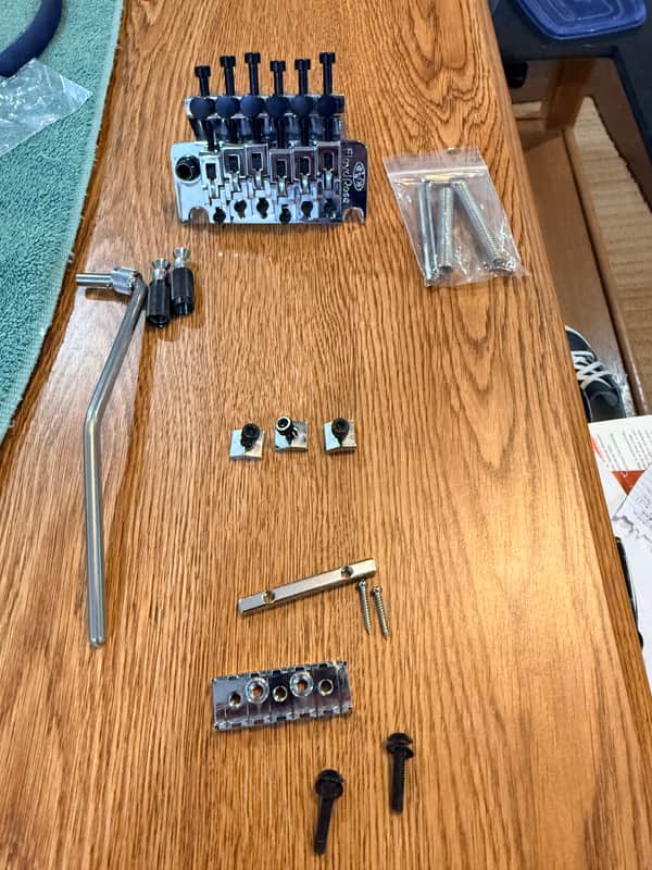 Licensed EVH FloydRose   System with R3 Nut  - Chrome Bild 1