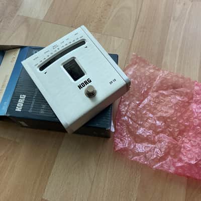 Korg DT-10 Chromatic Pedal Tuner 2000s - silver image 5