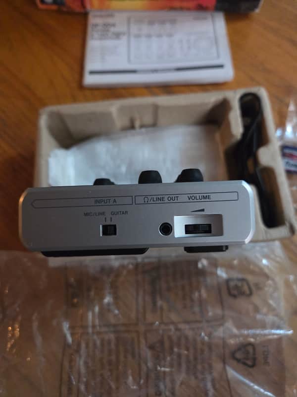 TASCAM Pocketstudio DP-004 Portable Digital 4-Track Recorder 2000s