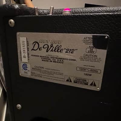 Fender Hot Rod DeVille 212 3-Channel 60-Watt 2x12" Guitar Combo 1996 - 2001 - Black image 5