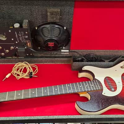 Silvertone 1457 Guitar and Amplifier 1965 - Red Sparkel image 9