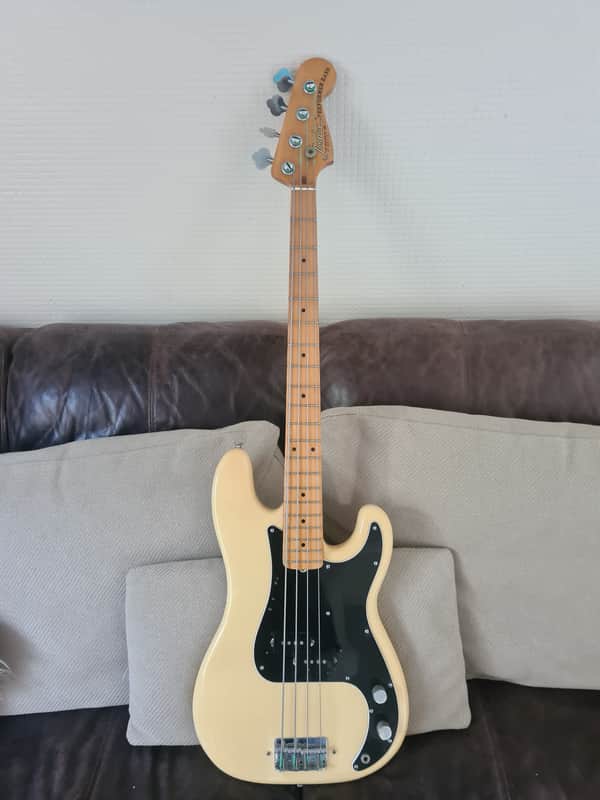 Daion Performer Yamaki Precision Bass 1970s Blonde Joodee Dyna Gakki image 1