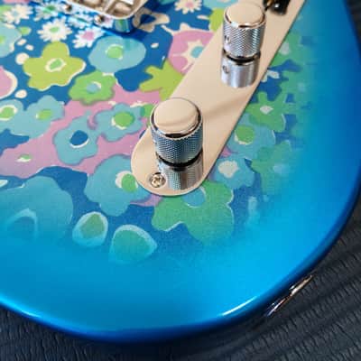 *NEW IN BOX* 2025 Fender Japan Limited Edition Telecaster Blue Flower !! image 5