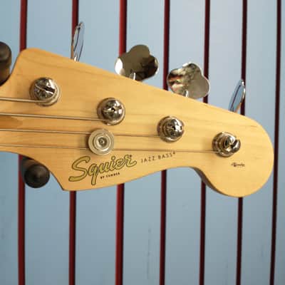Squier Affinity Jazz Bass image 3