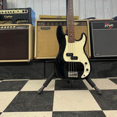 Fernandes Precision Bass - Black image 2