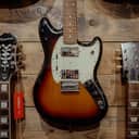 Fender Pawn Shop Mustang Special, Rosewood Fingerboard, 3-Color Sunburst w/Gigbag