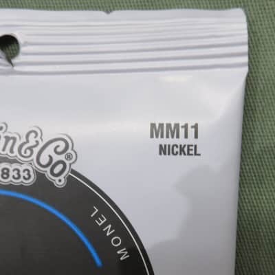 Martin & Co MM11 Retro Custom Light .011-.052 Nickel Acoustic Strings image 2