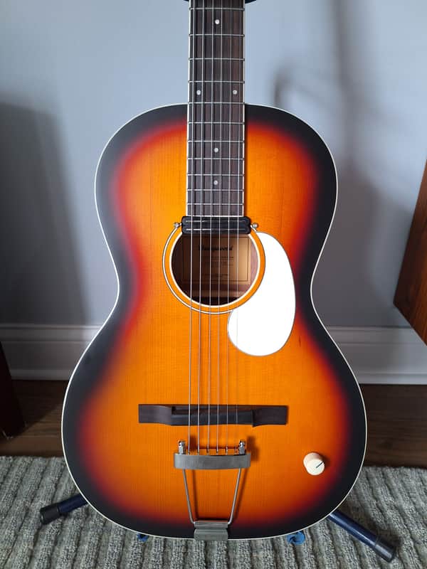 Orangewood Juniper Live - Sunburst with gigbag image 1