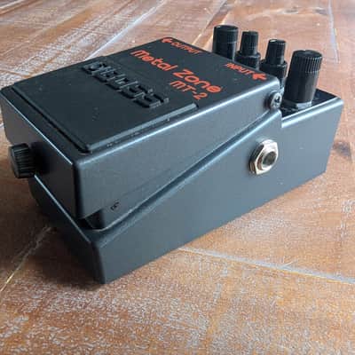 BOSS MT-2 Metal Zone Guitar Distortion Effect Pedal Used NO Issues Great Pedal! image 3