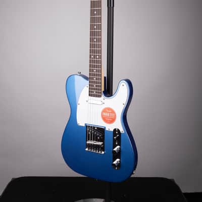 Squier Affinity Series Telecaster Electric Guitar - Lake Placid Blue with Laurel Fingerboard With Gig Bag image 5