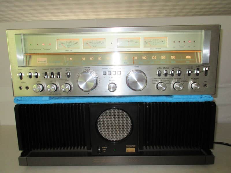Sansui G-22000 Receiver + Two Floor Speakers - One Owner - Fully Functional - Excellent Condition