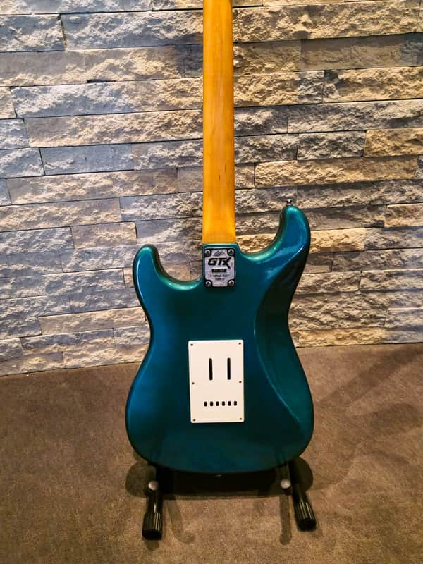 Kaman GTX 18 (Ovation) MIK in The 80s | Reverb