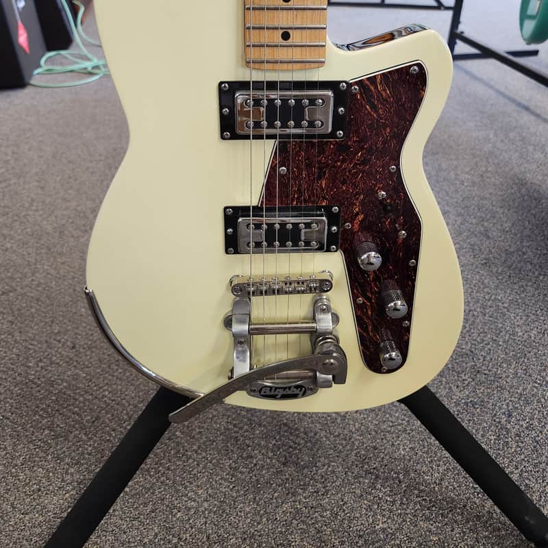 2012 Reverend Flatroc Cream