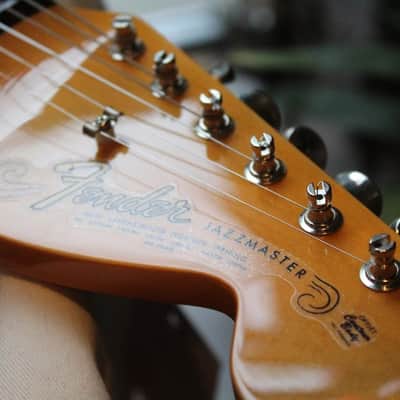 FENDER "American Vintage II '66 Jazzmaster 3-Color Sunburst" HARDCASE, PAPERS, 4, 00 KG imagen 6