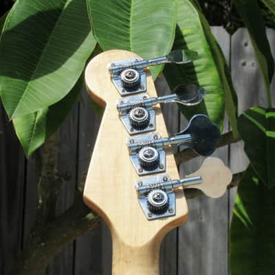 Gazzbass Scorpion Concept 2020 Translucent Purple image 5