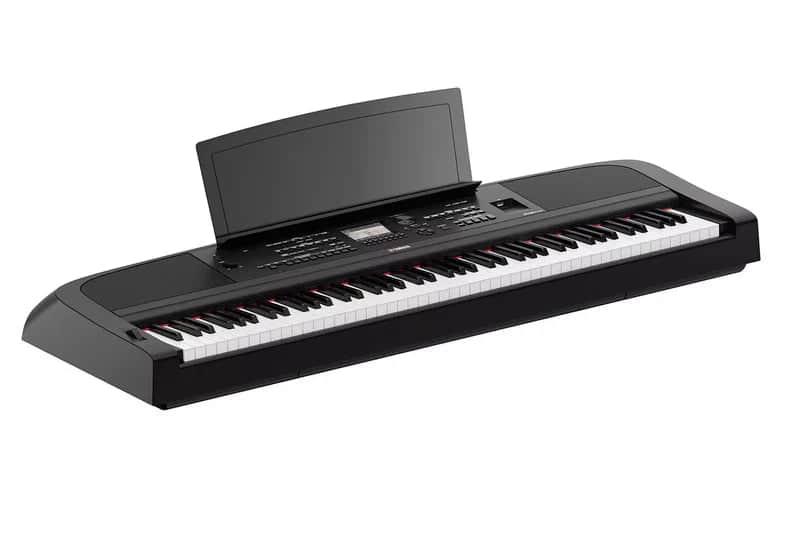 Yamaha DGX670 Digital Piano (Black) - 88 Keys image 1