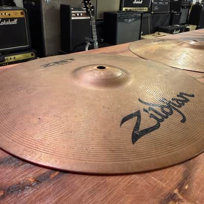 Zildjian 13" ZBT Hi-Hat Cymbals (Pair) image 2