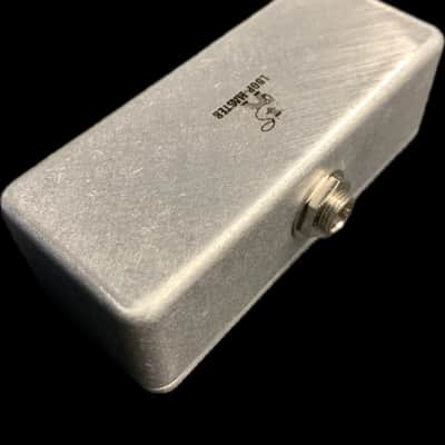 Loop-Master Pedals Y Splitter Box – Guitar Signal Splitter, Dual Output USA Made image 2