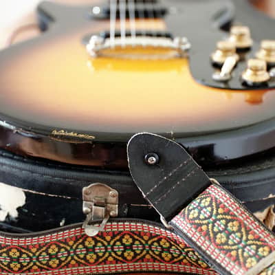 Vintage 1964 Gibson Melody Maker D solidbody electric guitar with case image 15