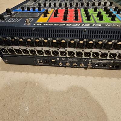 Soundcraft Si Expression 1 16-Channel Digital Mixer - Blue image 2