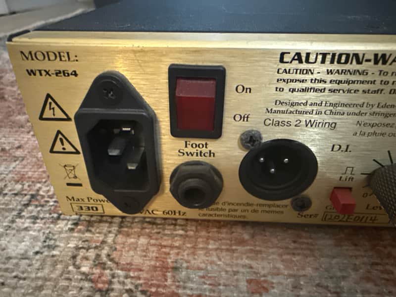 Eden Amplification WTX264 World Tour 264-Watt 4 Ohm Bass Head