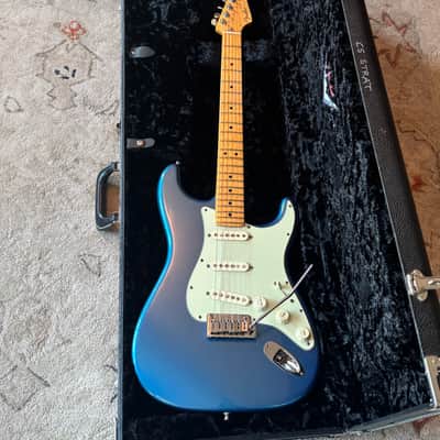 Fender Custom Shop Custom Deluxe Stratocaster 2009 Lake Placid Blue image 2