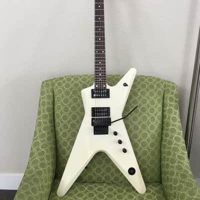 Dean USA ML Modifier 1000 with Floyd Rose and Dimebucker 2011 White image 2