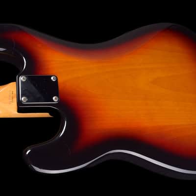 Fender Japan Precision Bass PB-62 2004 - 3-Tone Sunburst image 6