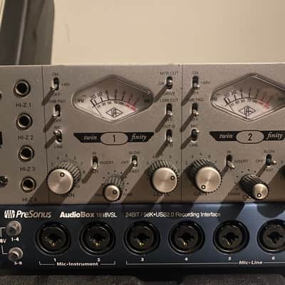 Universal Audio 4-710d 4-Channel Microphone Preamp 2010 - Present - SIlver image 2