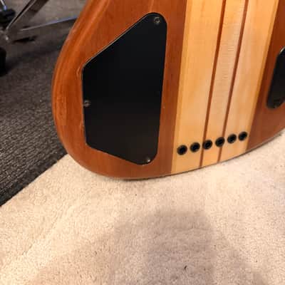 AIO 6W Walnut 6-String Bass Guitar GS-001 image 3