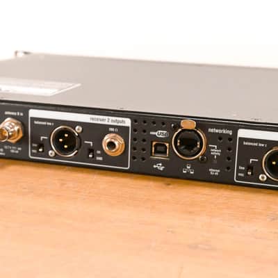 Shure UR4D Dual-Channel UHF Wireless Receiver - H4 Band: 518-578 MHz CG01Y8Y image 9