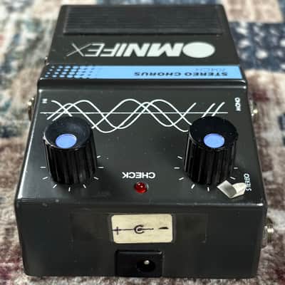 Omnifex Stereo Chorus 704CH Guitar Effects Pedal! image 5