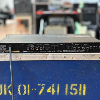 YAMAHA FX900 Digital Multi-Effects Processor | Reverb