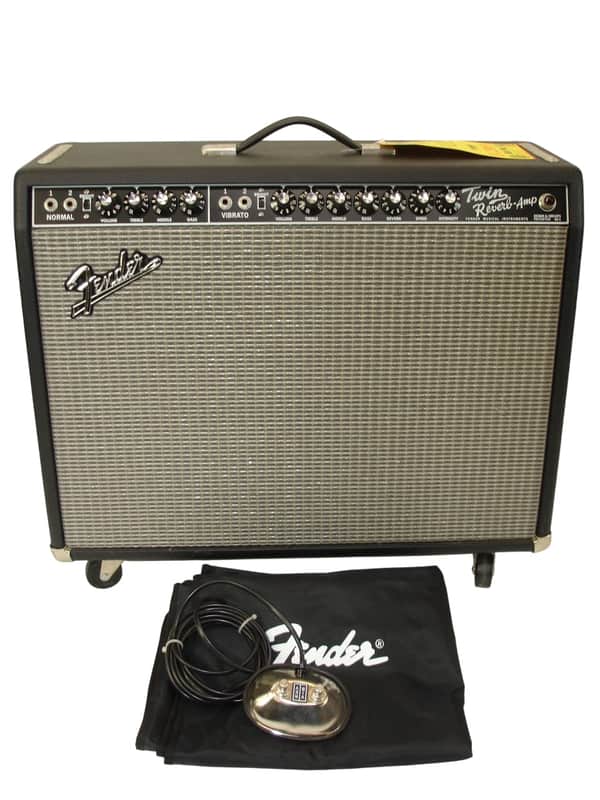 2002 Fender '65 Twin Reverb 85-Watt 2x12" Combo Guitar Amp w/ Footswitch & Cover image 1
