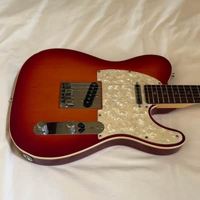 Vintage 2005 Fender American Deluxe Telecaster Rosewood Fretboard - Cherry Sunburst - Free Pro Setup image 2