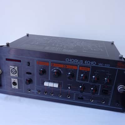 Roland SRE-555 Chorus Echo - Serviced    SRE555