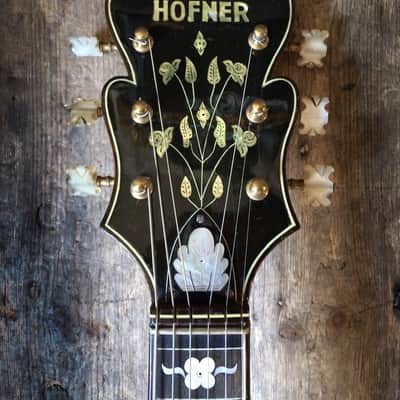 1959 / 60 Hofner Golden Hofner Blonde Natural Series 1. With hard shell case image 9