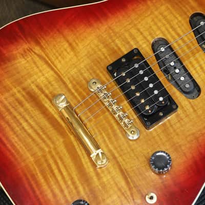 1986 Gibson US-1 Super Strat Electric Guitar Flamed Sunburst + OHSC image 4