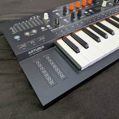 Arturia MiniFreak Synthesizer inkl. OVP, Netzteil & Kabel Bild 2