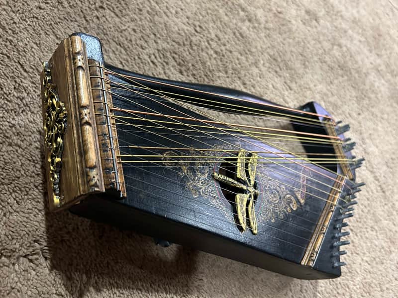 Harp-O-Chord Harp-zither 1899-1904 Black and gold image 1