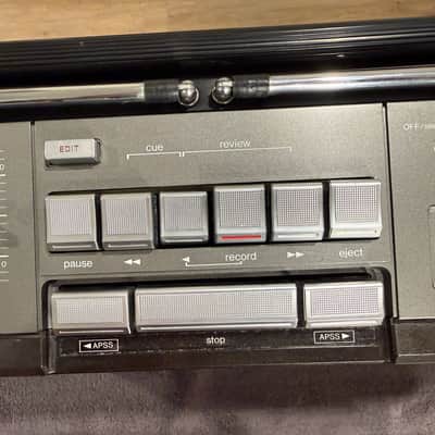 Sharp GF-303SB Vintage Radio Cassette Boombox 1978-1979 - Dark gray image 7