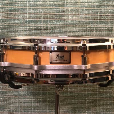 Pearl 3.5x14 Free-Floating Maple Piccolo Snare Drum w/ Case image 1