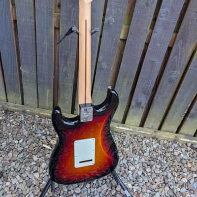 Fender USA Professional Stratocaster 3-Color Sunburst with upgraded locking tuners image 5