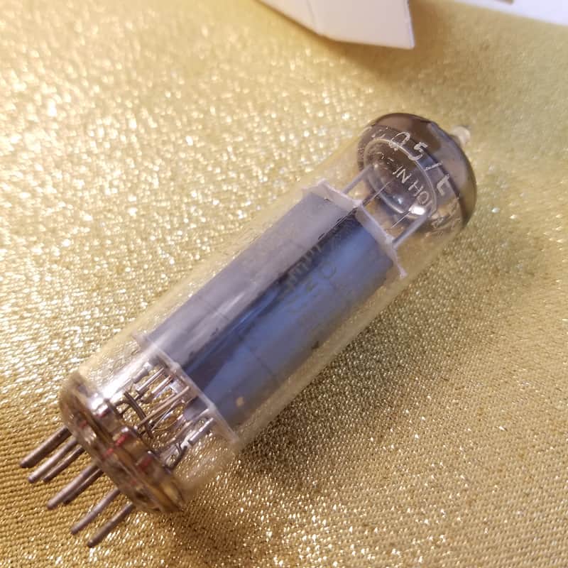 Amperex PERFECT Tight Matched Pair (2) EL84 6BQ5 tNOS AT1000 TESTED Vacuum Tubes Heerlen Holland beam power pentode 1960-1975 image 1