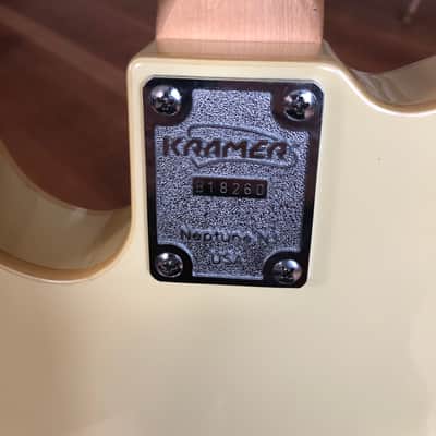 Kramer Classic III Late 80's White image 3