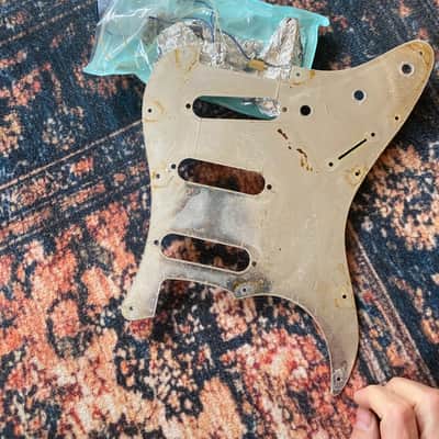 Fender ST-72  MIJ 1984-87 E SERIAL image 11