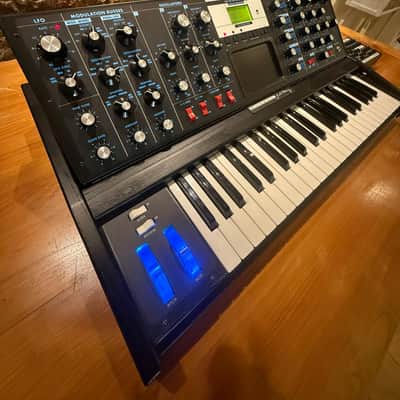 Moog Minimoog Voyager 50th Anniversary Edition 44-Key Synthesizer - Black image 5