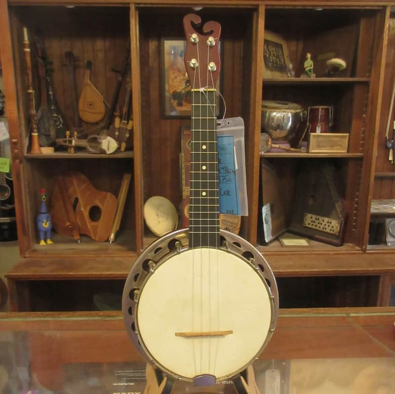 Globe Banjolele Ukulele Banjo 1920's or 1930's image 1