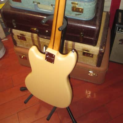 2019 Squier by Fender Classic Vibe '60s Mustang White image 4